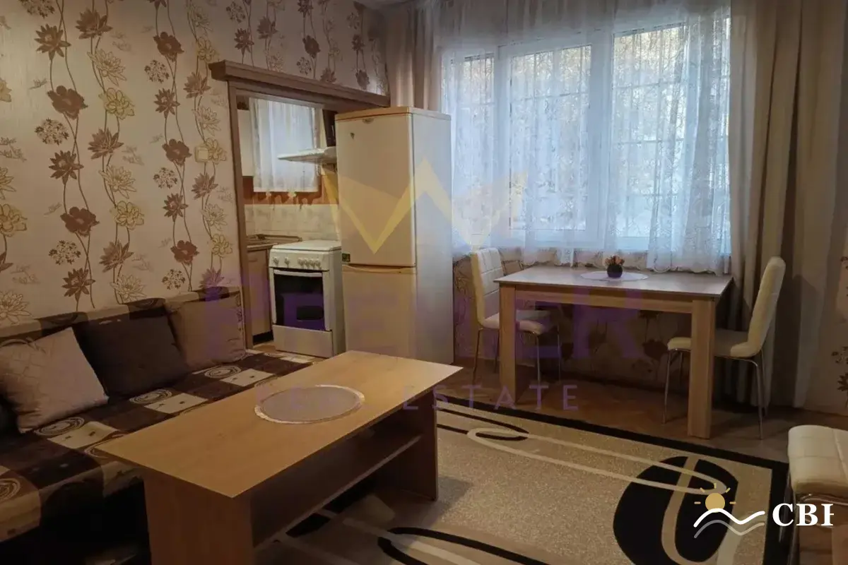 Apartment, 2-room, 50 m², in Varna. Photo 2 of 11. Varna, Black Sea, Bulgaria. Cheap Beach Holiday.