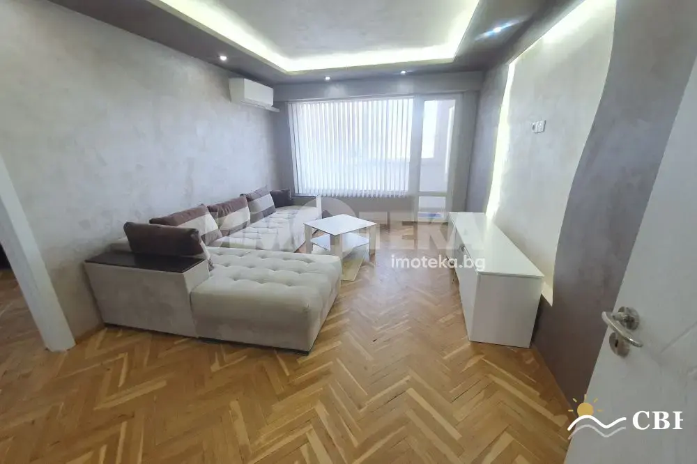 Apartment, 3-room, 80 m², in Varna. Photo 1 of 13. Varna, Black Sea, Bulgaria. Cheap Beach Holiday.