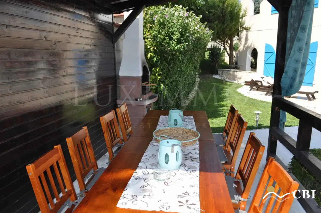 House, 1-room, 257 m², in Balchik. Photo 5 of 16. Balchik, Black Sea, Bulgaria. Cheap Beach Holiday.