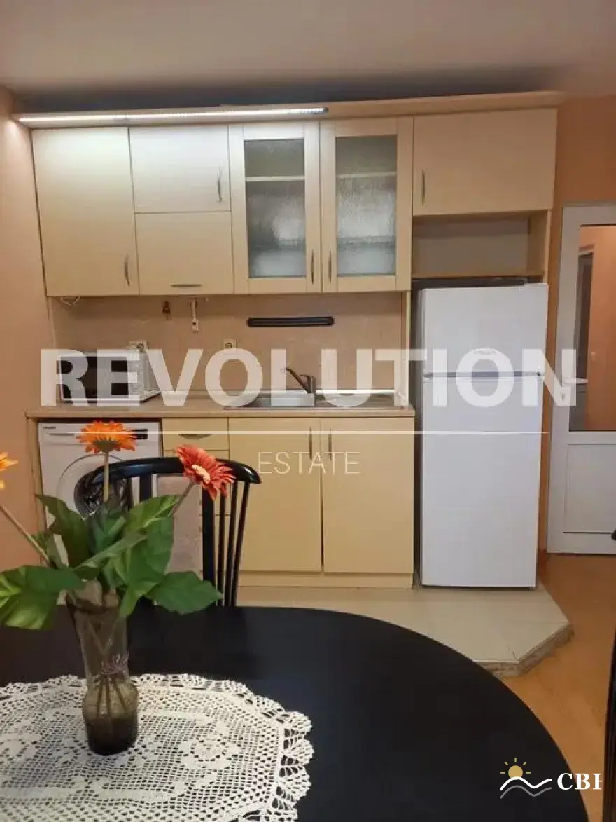 Apartment, 2-room, 60 m², in Varna. Photo 1 of 11. Varna, Black Sea, Bulgaria. Cheap Beach Holiday.
