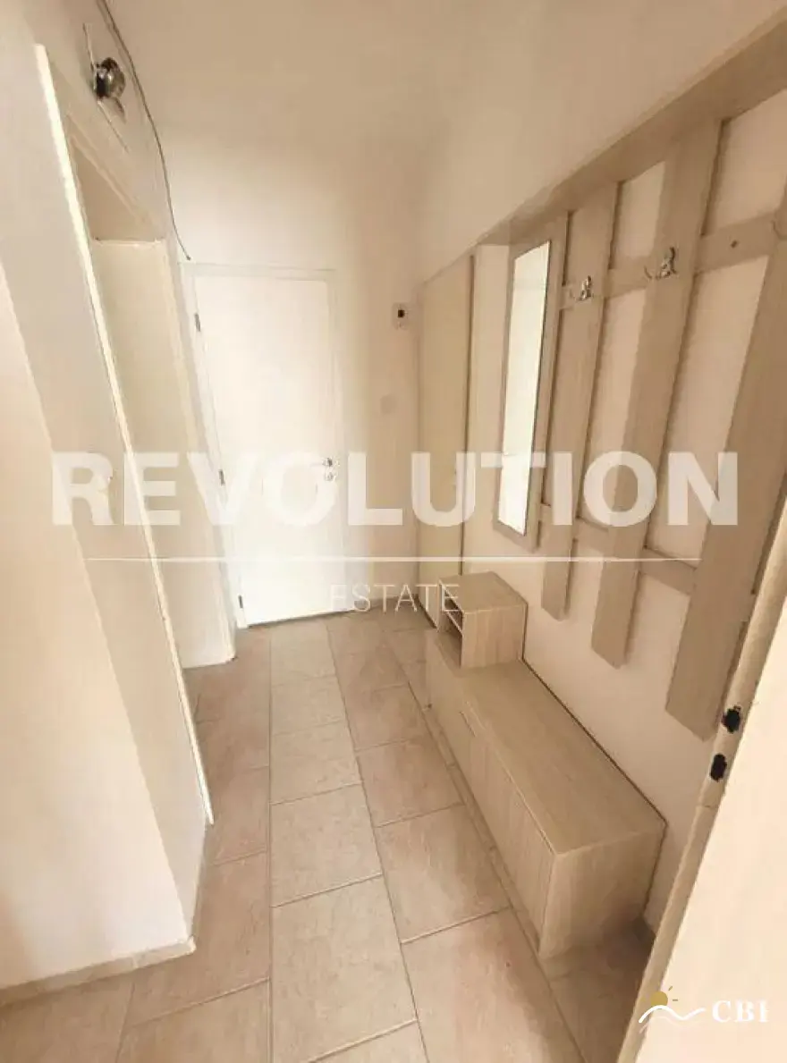 Apartment, 2-room, 40 m², in Varna. Photo 5 of 5. Varna, Black Sea, Bulgaria. Cheap Beach Holiday.