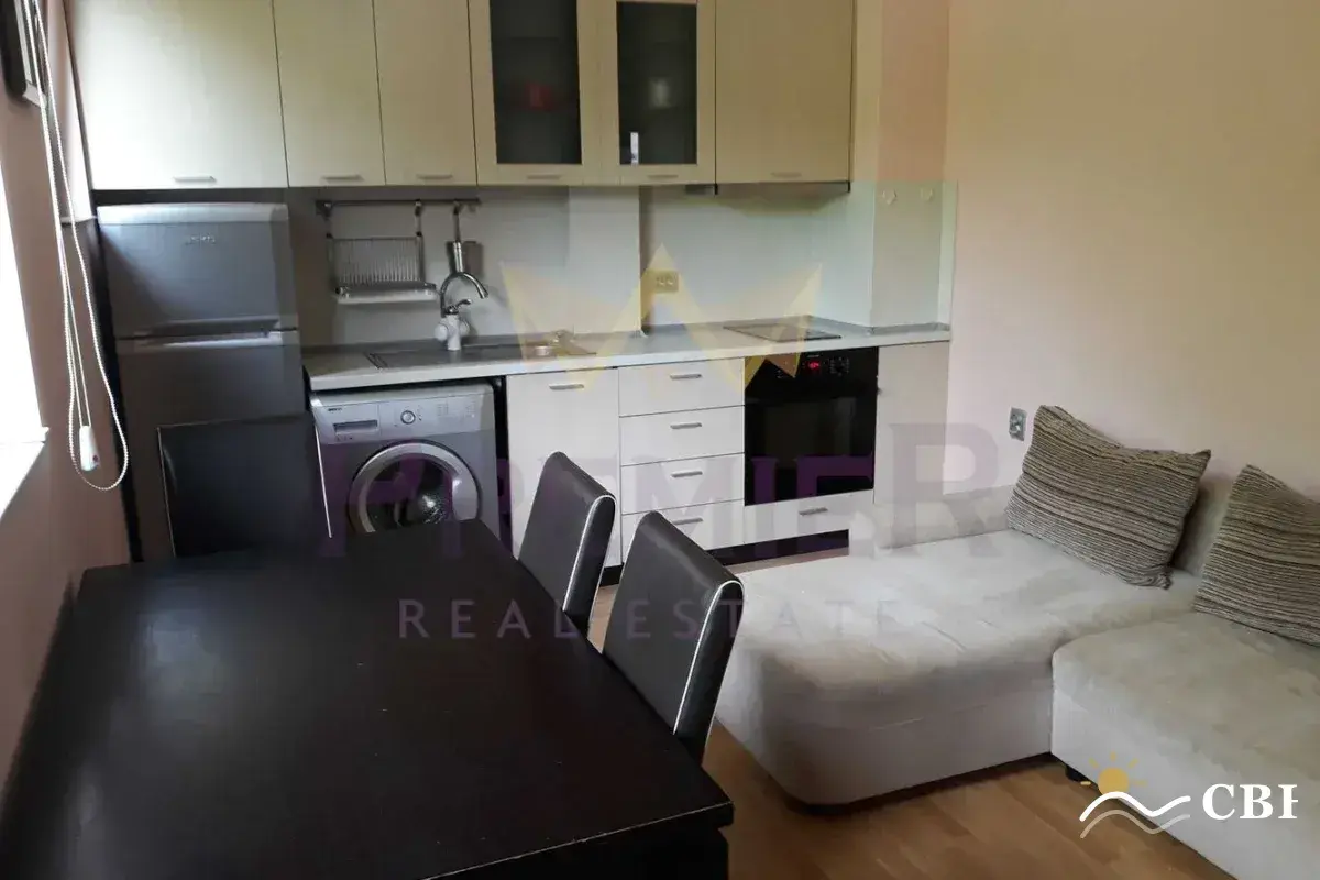 Apartment, 2-room, 55 m², in Varna. Photo 1 of 9. Varna, Black Sea, Bulgaria. Cheap Beach Holiday.
