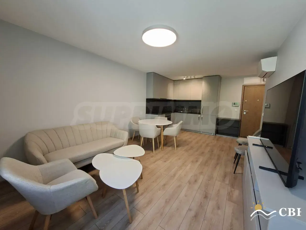 Apartment, 3-room, 73 m², in Varna. Photo 1 of 16. Varna, Black Sea, Bulgaria. Cheap Beach Holiday.