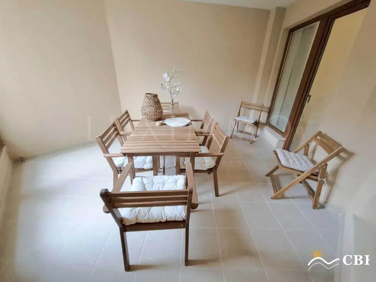Apartment, 3-room, 109 m², in Varna. Photo 7 of 15. Varna, Black Sea, Bulgaria. Cheap Beach Holiday.
