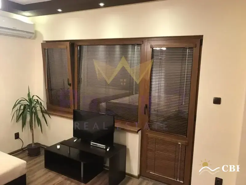 Apartment, 3-room, 90 m², in Varna. Photo 7 of 12. Varna, Black Sea, Bulgaria. Cheap Beach Holiday.
