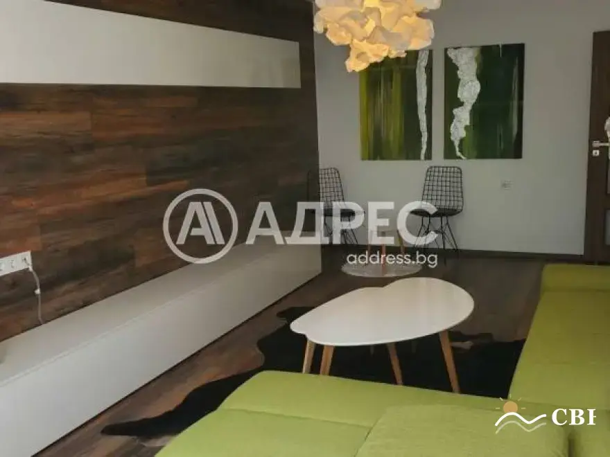 Apartment, 2-room, 65 m², in Burgas. Photo 1 of 8. Burgas, Black Sea, Bulgaria. Cheap Beach Holiday.