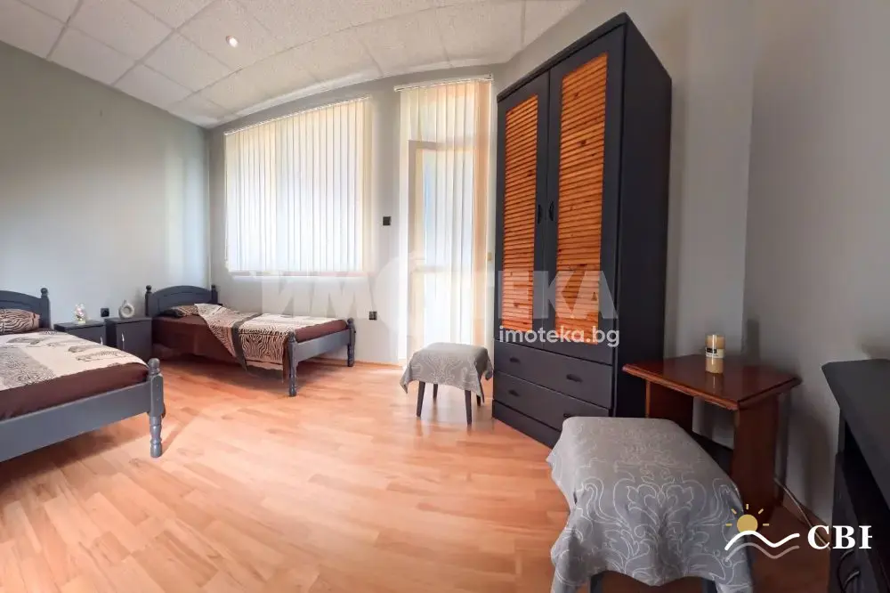 Apartment, 3-room, 156 m², in Vinitsa. Photo 3 of 14. Vinitsa, Black Sea, Bulgaria. Cheap Beach Holiday.