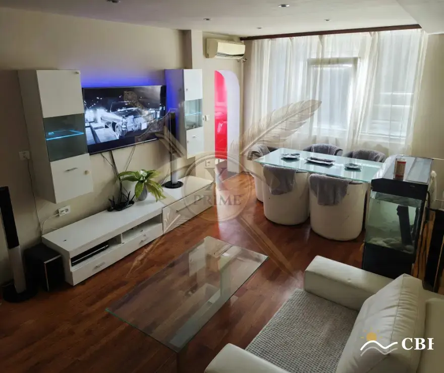 Apartment, 3-room, 74 m², in Varna. Photo 3 of 10. Varna, Black Sea, Bulgaria. Cheap Beach Holiday.