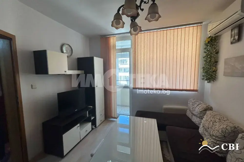 Apartment, 2-room, 50 m², in Varna. Photo 1 of 12. Varna, Black Sea, Bulgaria. Cheap Beach Holiday.