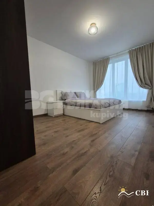 Apartment, 3-room, 100 m², in Varna. Photo 5 of 9. Varna, Black Sea, Bulgaria. Cheap Beach Holiday.