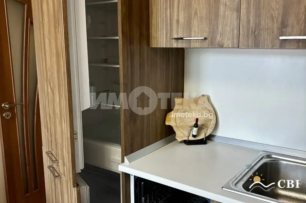 Apartment, 3-room, 82 m², in Varna. Photo 6 of 14. Varna, Black Sea, Bulgaria. Cheap Beach Holiday.