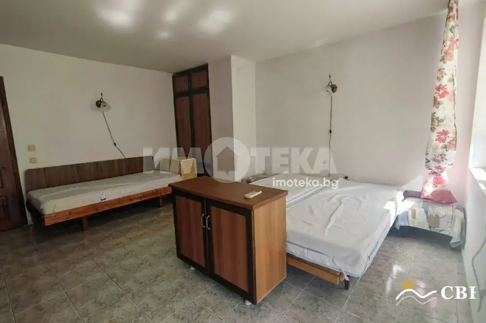 Apartment, 3-room, 79 m², in Varna. Photo 8 of 13. Varna, Black Sea, Bulgaria. Cheap Beach Holiday.