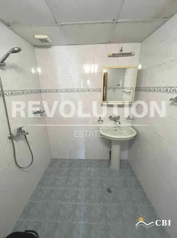 Apartment, 3-room, 100 m², in Varna. Photo 8 of 10. Varna, Black Sea, Bulgaria. Cheap Beach Holiday.