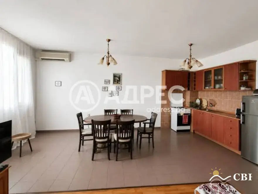 Apartment, 3-room, 140 m², in Varna. Photo 2 of 16. Varna, Black Sea, Bulgaria. Cheap Beach Holiday.