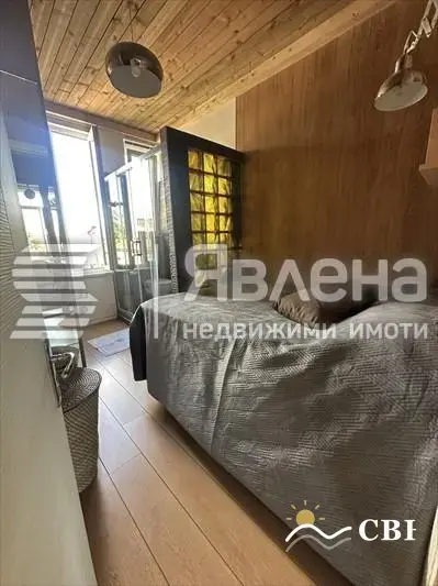 Apartment, 1-room, 44 m², in Burgas. Photo 9 of 11. Burgas, Black Sea, Bulgaria. Cheap Beach Holiday.
