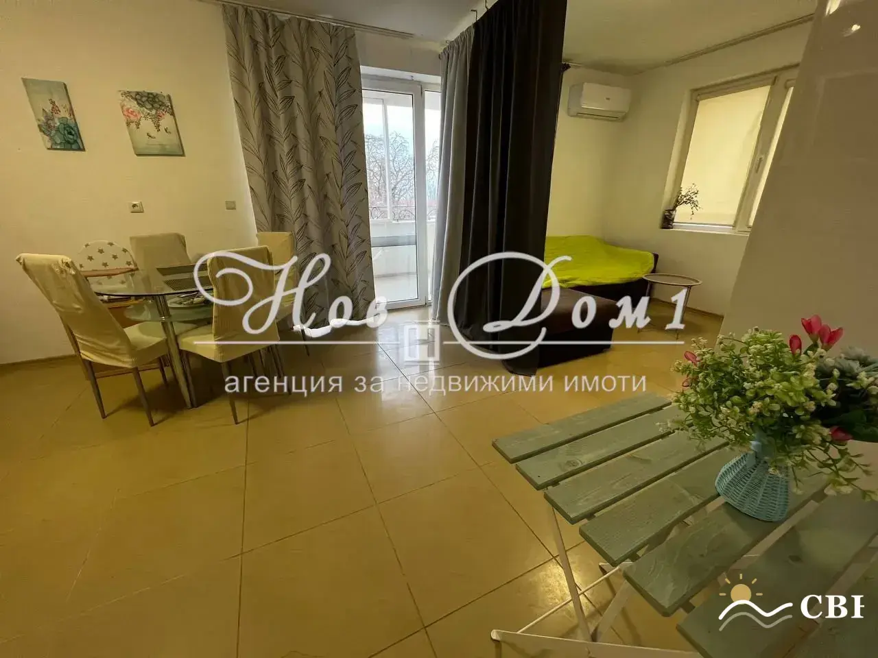Apartment, 1-room, 65 m², in St. St. Konstantin and Elena. Photo 9 of 11. St. St. Konstantin and Elena, Black Sea, Bulgaria. Cheap Beach Holiday.