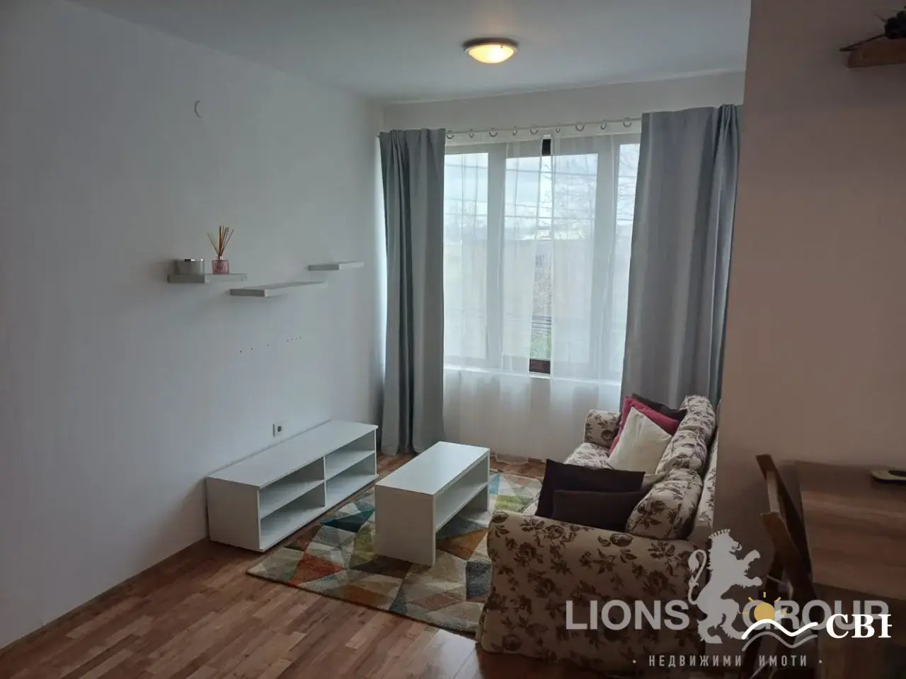 Apartment, 1-room, 75 m², in Varna. Photo 6 of 16. Varna, Black Sea, Bulgaria. Cheap Beach Holiday.
