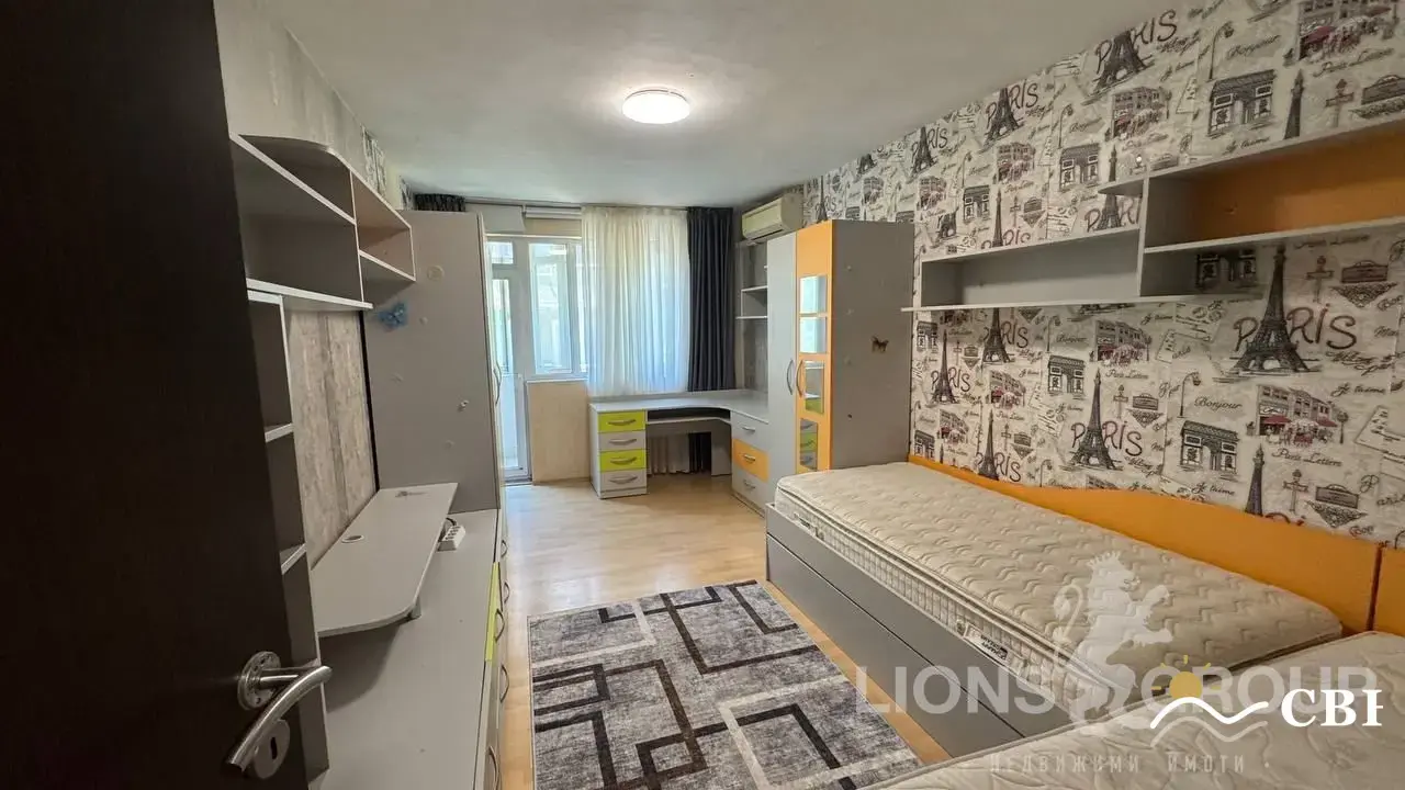 Apartment, 3-room, 170 m², in Varna. Photo 9 of 14. Varna, Black Sea, Bulgaria. Cheap Beach Holiday.