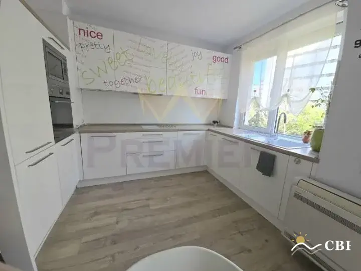 Apartment, 3-room, 85 m², in Varna. Photo 2 of 16. Varna, Black Sea, Bulgaria. Cheap Beach Holiday.