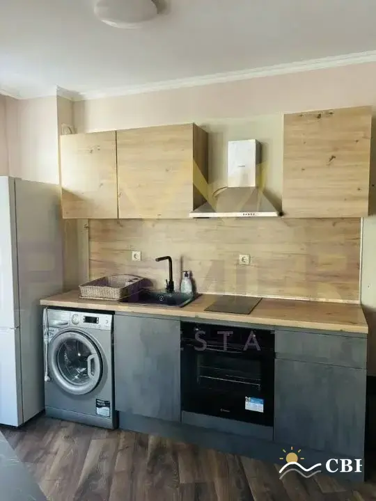 Apartment, 3-room, 70 m², in Varna. Photo 1 of 8. Varna, Black Sea, Bulgaria. Cheap Beach Holiday.
