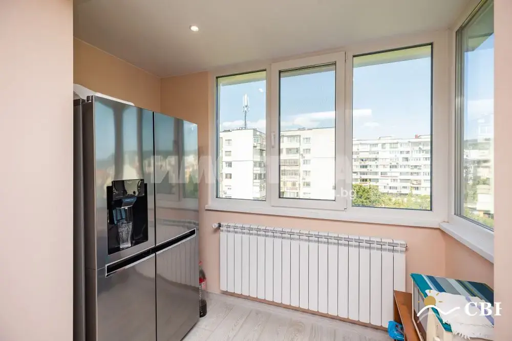 Apartment, 3-room, 78 m², in Varna. Photo 6 of 16. Varna, Black Sea, Bulgaria. Cheap Beach Holiday.