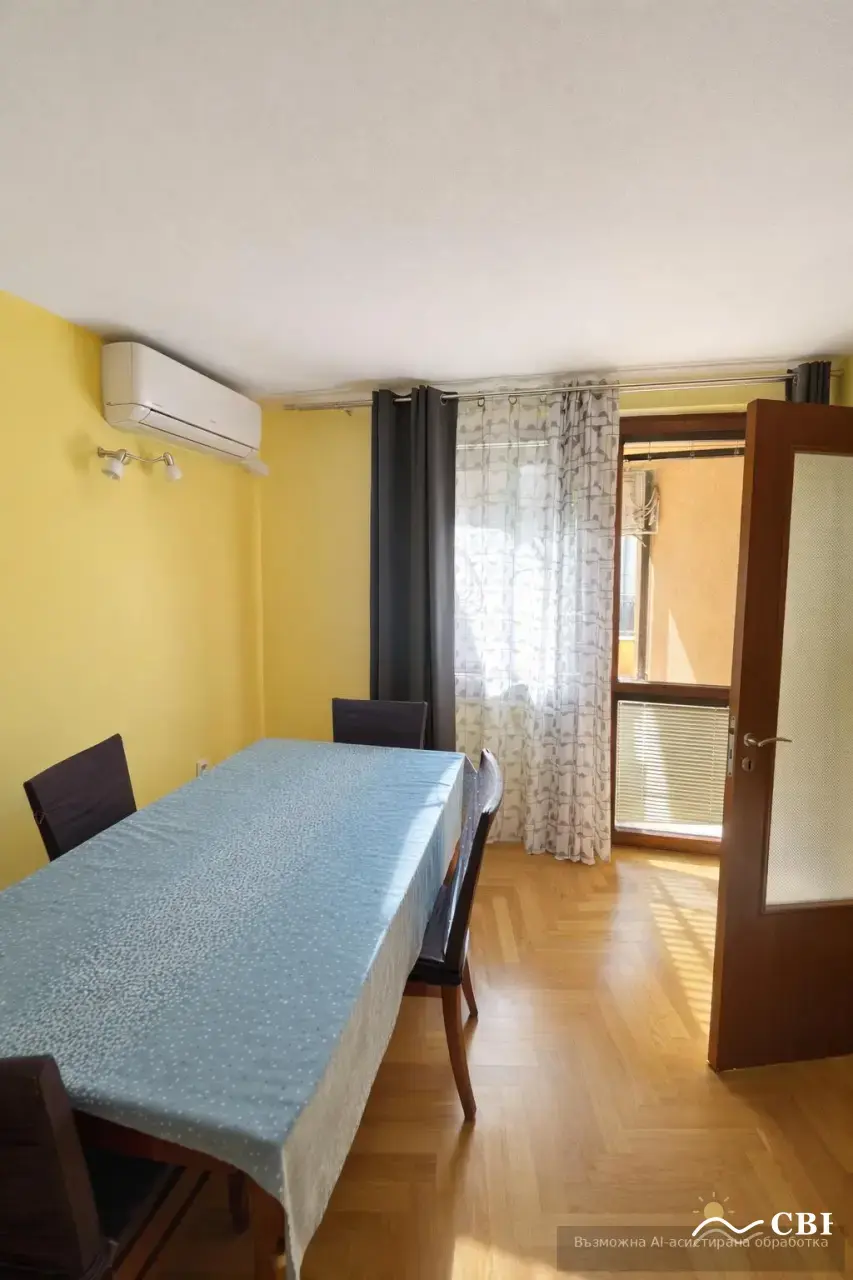 Apartment, 3-room, 80 m², in Varna. Photo 5 of 10. Varna, Black Sea, Bulgaria. Cheap Beach Holiday.
