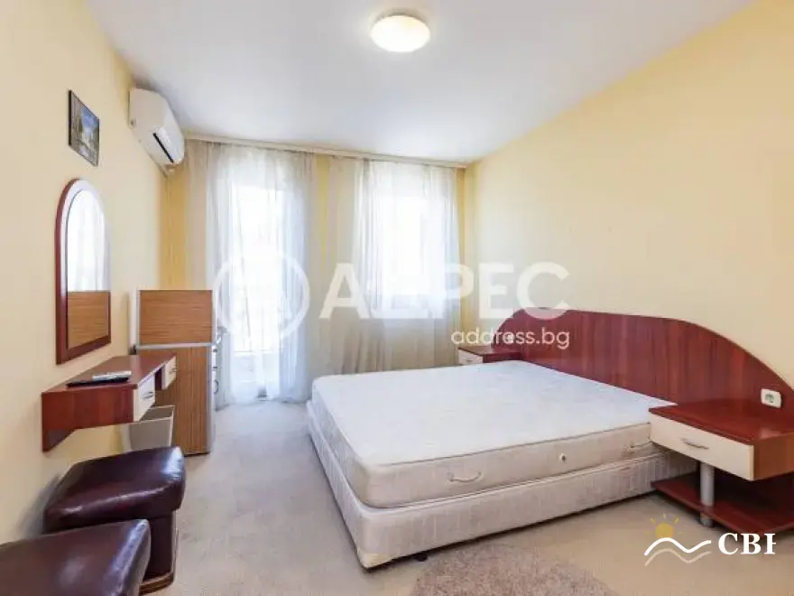 Apartment, 3-room, 100 m², in Varna. Photo 8 of 16. Varna, Black Sea, Bulgaria. Cheap Beach Holiday.