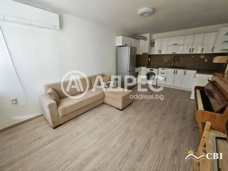 Apartment, 2-room, 70 m², in Varna. Photo 2 of 9. Varna, Black Sea, Bulgaria. Cheap Beach Holiday.