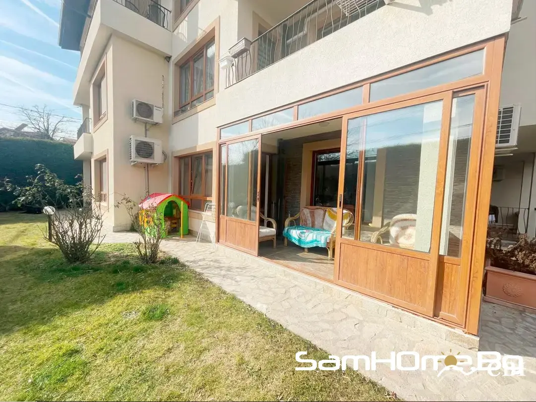 Apartment, 1-room, 75 m², in Varna. Photo 7 of 11. Varna, Black Sea, Bulgaria. Cheap Beach Holiday.
