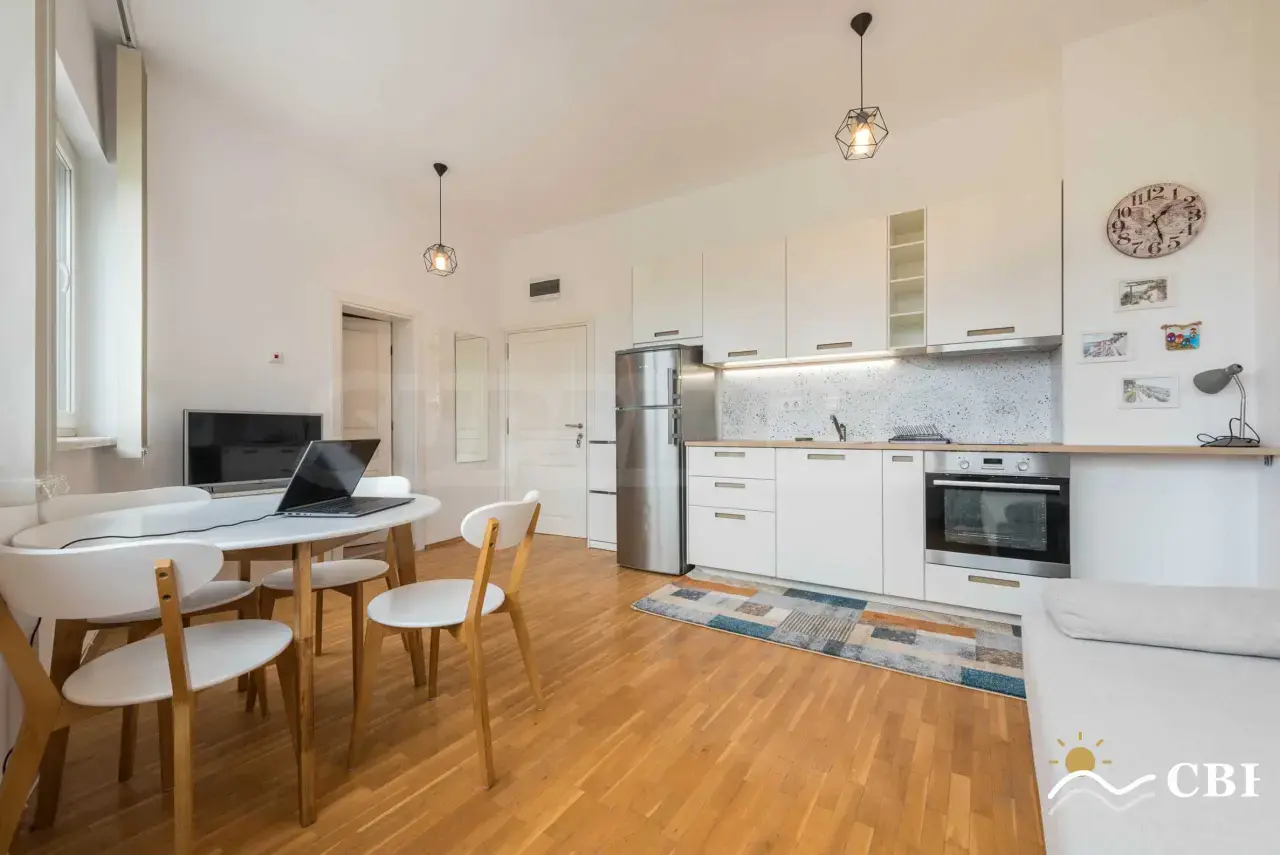 Apartment, 2-room, 60 m², in St. St. Konstantin and Elena. Photo 2 of 16. St. St. Konstantin and Elena, Black Sea, Bulgaria. Cheap Beach Holiday.