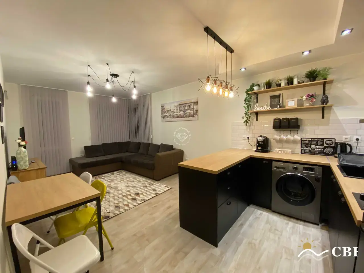 Apartment, 2-room, 68 m², in Varna. Photo 2 of 8. Varna, Black Sea, Bulgaria. Cheap Beach Holiday.