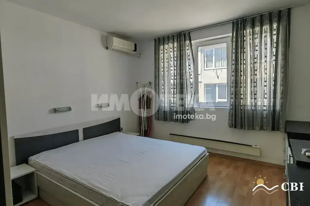 Apartment, 3-room, 85 m², in Varna. Photo 5 of 10. Varna, Black Sea, Bulgaria. Cheap Beach Holiday.