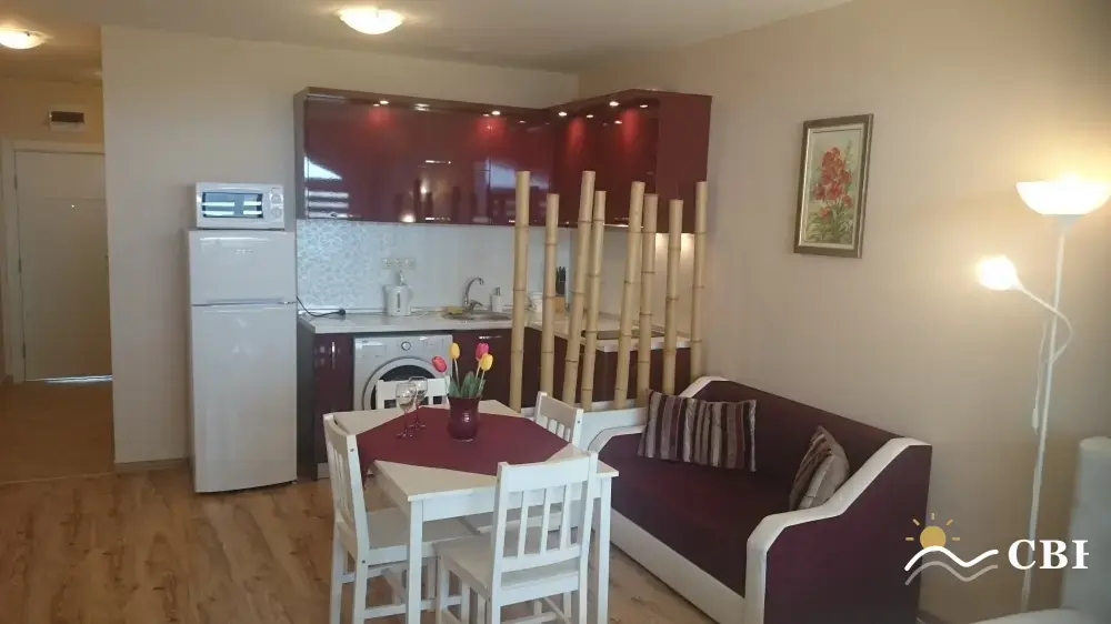 Apartment, 1-room, 40 m², in Chernomorets. Photo 6 of 16. Chernomorets, Black Sea, Bulgaria. Cheap Beach Holiday.