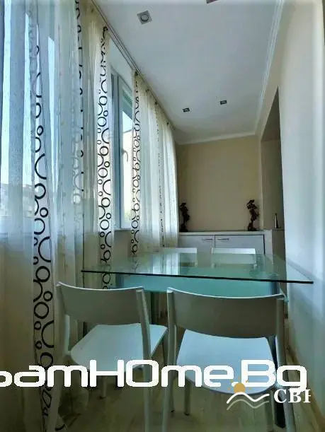 Apartment, 2-room, 85 m², in Varna. Photo 2 of 12. Varna, Black Sea, Bulgaria. Cheap Beach Holiday.