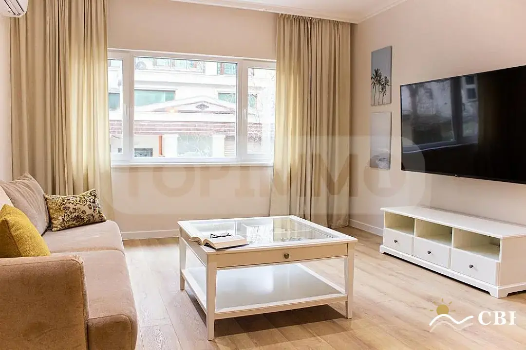 Apartment, 2-room, 90 m², in Varna. Photo 2 of 13. Varna, Black Sea, Bulgaria. Cheap Beach Holiday.
