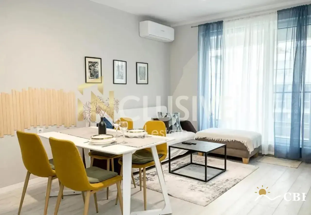 Apartment, 2-room, 60 m², in St. St. Konstantin and Elena. Photo 1 of 3. St. St. Konstantin and Elena, Black Sea, Bulgaria. Cheap Beach Holiday.