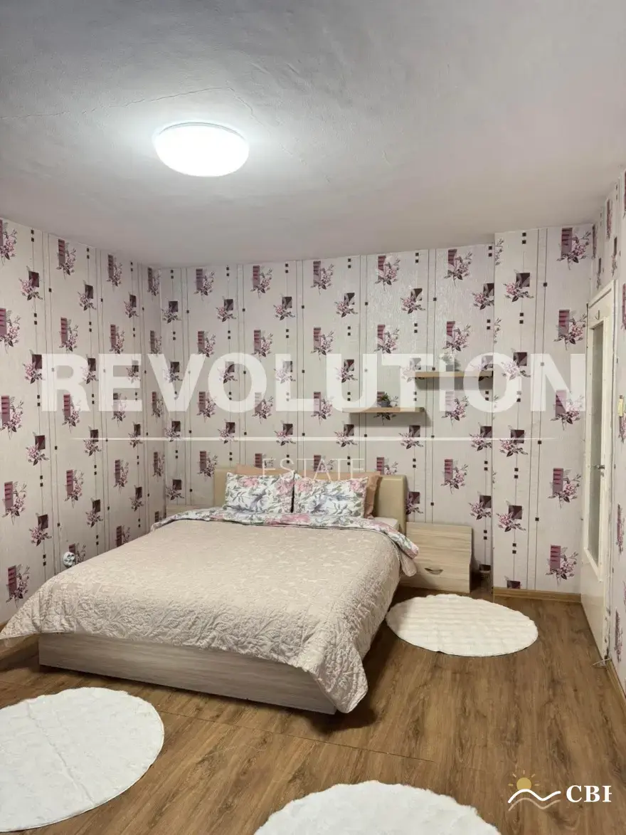 Apartment, 1-room, 46 m², in Gradina. Photo 1 of 5. Gradina, Black Sea, Bulgaria. Cheap Beach Holiday.