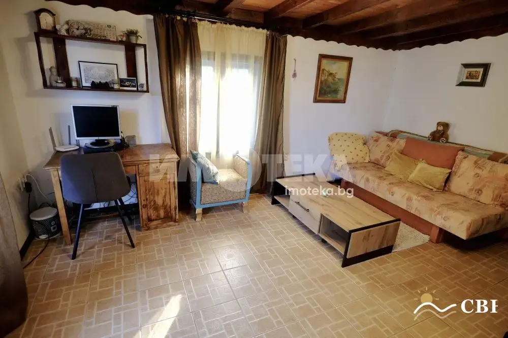 House, 1-room, 150 m², in Varna. Photo 7 of 15. Varna, Black Sea, Bulgaria. Cheap Beach Holiday.