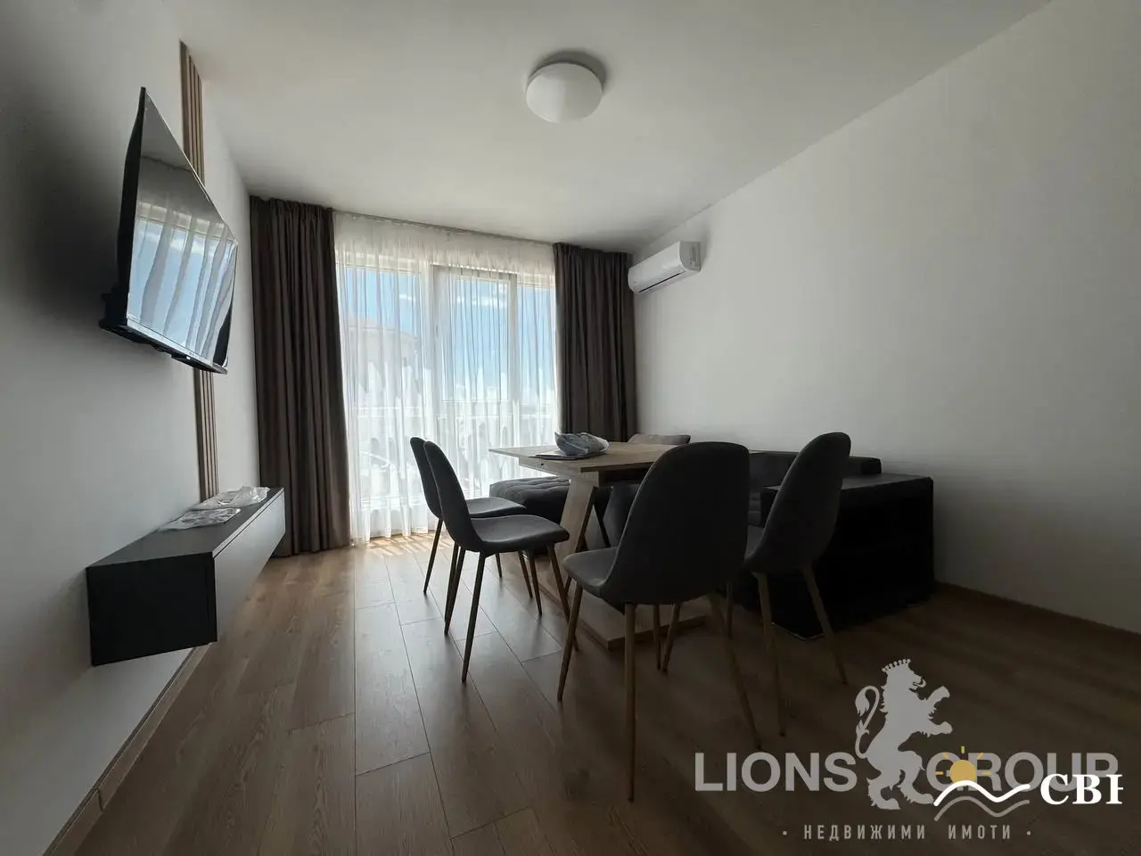 Apartment, 3-room, 86 m², in Varna. Photo 4 of 11. Varna, Black Sea, Bulgaria. Cheap Beach Holiday.