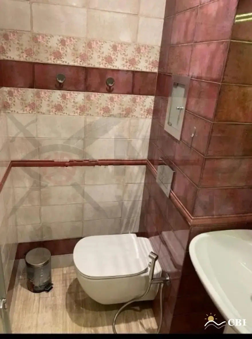 Apartment, 3-room, 65 m², in Varna. Photo 3 of 8. Varna, Black Sea, Bulgaria. Cheap Beach Holiday.