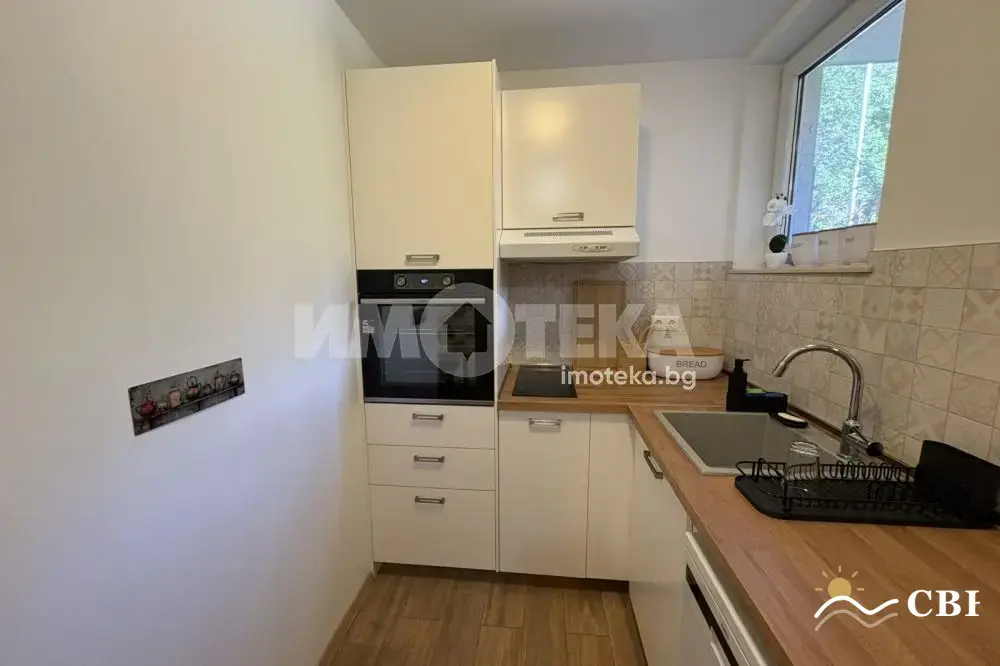 Apartment, 2-room, 70 m², in Varna. Photo 5 of 12. Varna, Black Sea, Bulgaria. Cheap Beach Holiday.