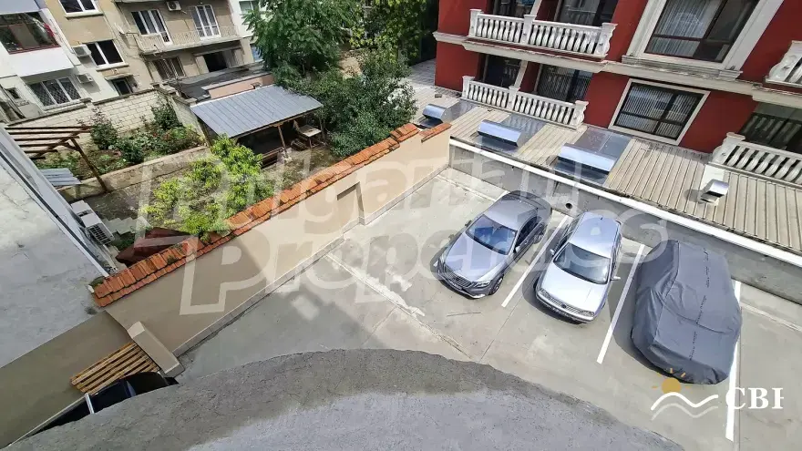 Apartment, 4-room, 100 m², in Varna. Photo 3 of 16. Varna, Black Sea, Bulgaria. Cheap Beach Holiday.