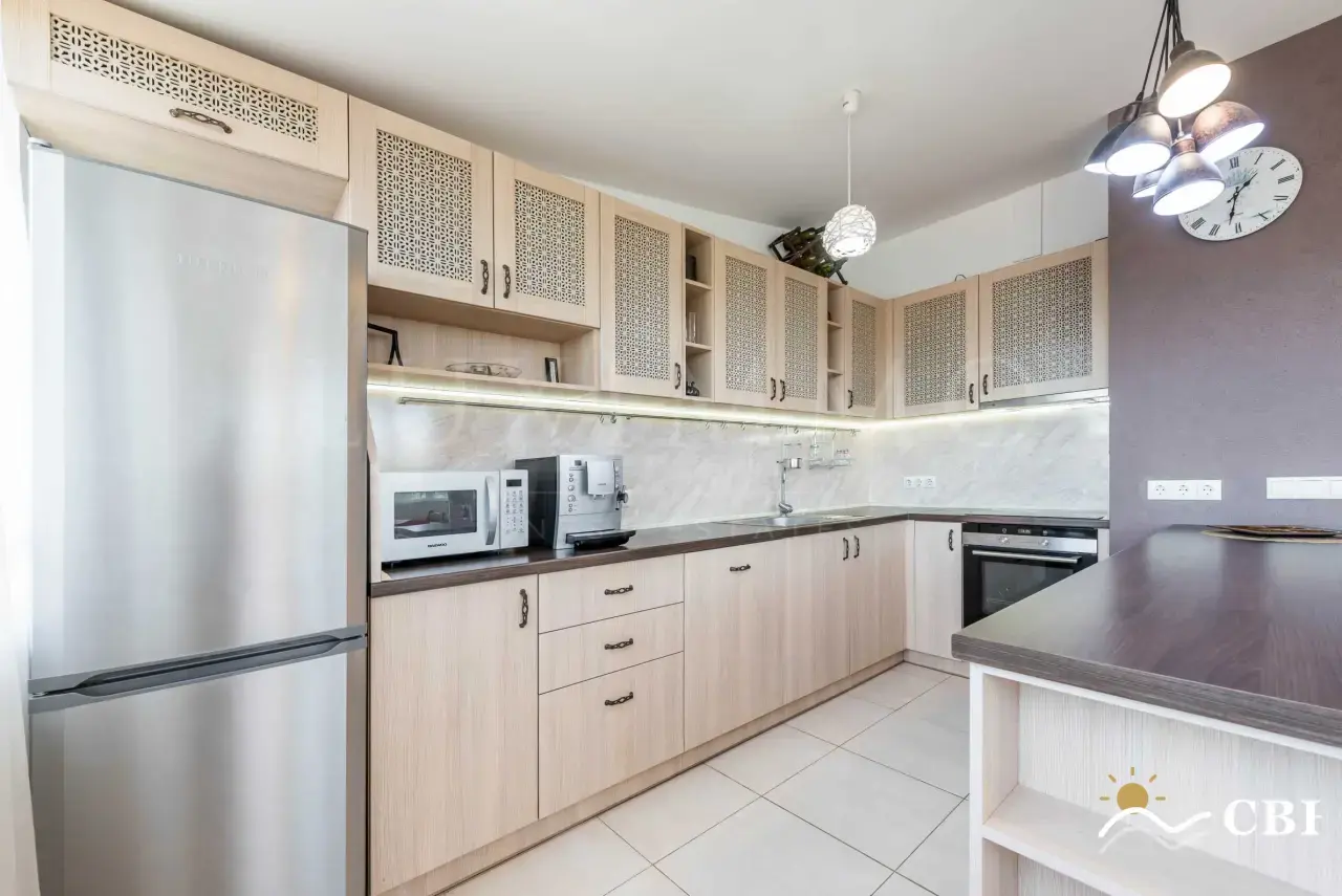 Apartment, 3-room, 150 m², in Varna. Photo 4 of 16. Varna, Black Sea, Bulgaria. Cheap Beach Holiday.