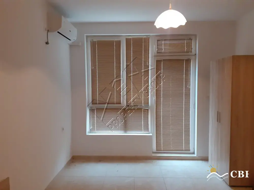 Apartment, 2-room, 56 m², in Pomorie. Photo 7 of 16. Pomorie, Black Sea, Bulgaria. Cheap Beach Holiday.