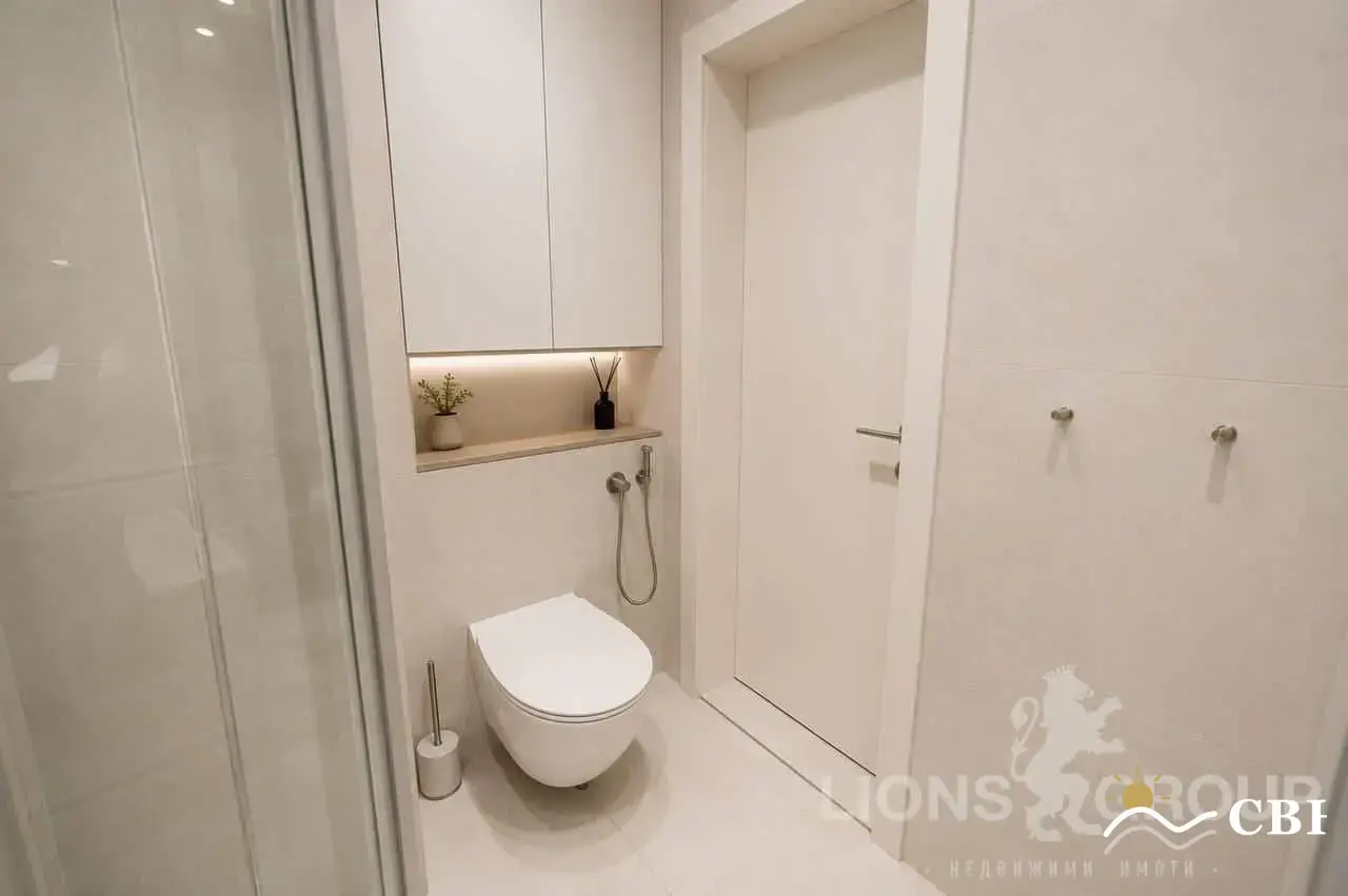 Apartment, 3-room, 60 m², in Varna. Photo 4 of 12. Varna, Black Sea, Bulgaria. Cheap Beach Holiday.