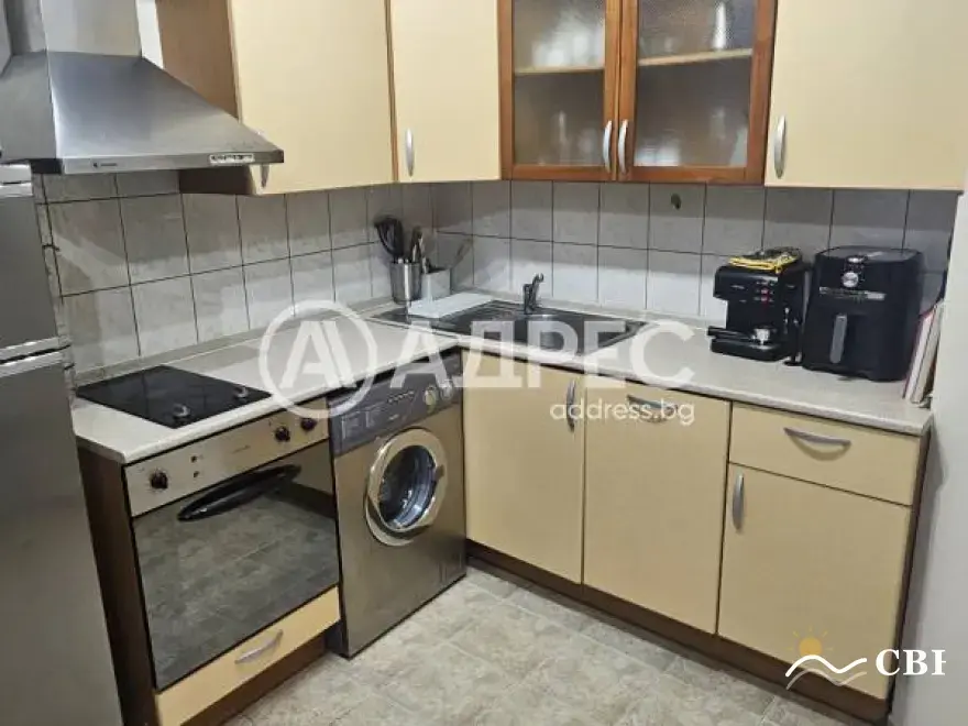 Apartment, 3-room, 75 m², in Varna. Photo 1 of 13. Varna, Black Sea, Bulgaria. Cheap Beach Holiday.