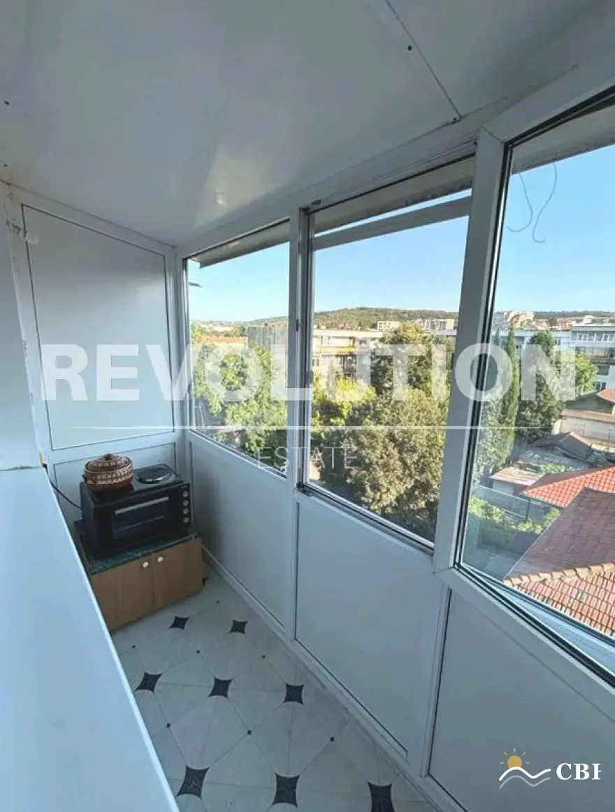 Apartment, 3-room, 70 m², in Varna. Photo 6 of 6. Varna, Black Sea, Bulgaria. Cheap Beach Holiday.