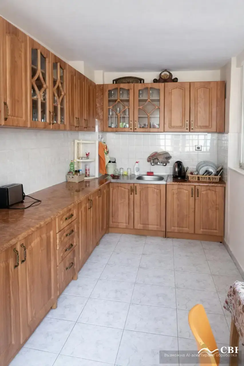 Apartment, 3-room, 75 m², in Varna. Photo 2 of 6. Varna, Black Sea, Bulgaria. Cheap Beach Holiday.