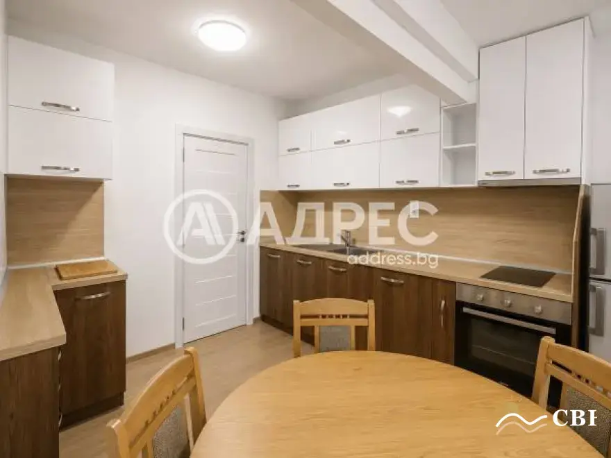 Apartment, 3-room, 83 m², in Varna. Photo 5 of 16. Varna, Black Sea, Bulgaria. Cheap Beach Holiday.