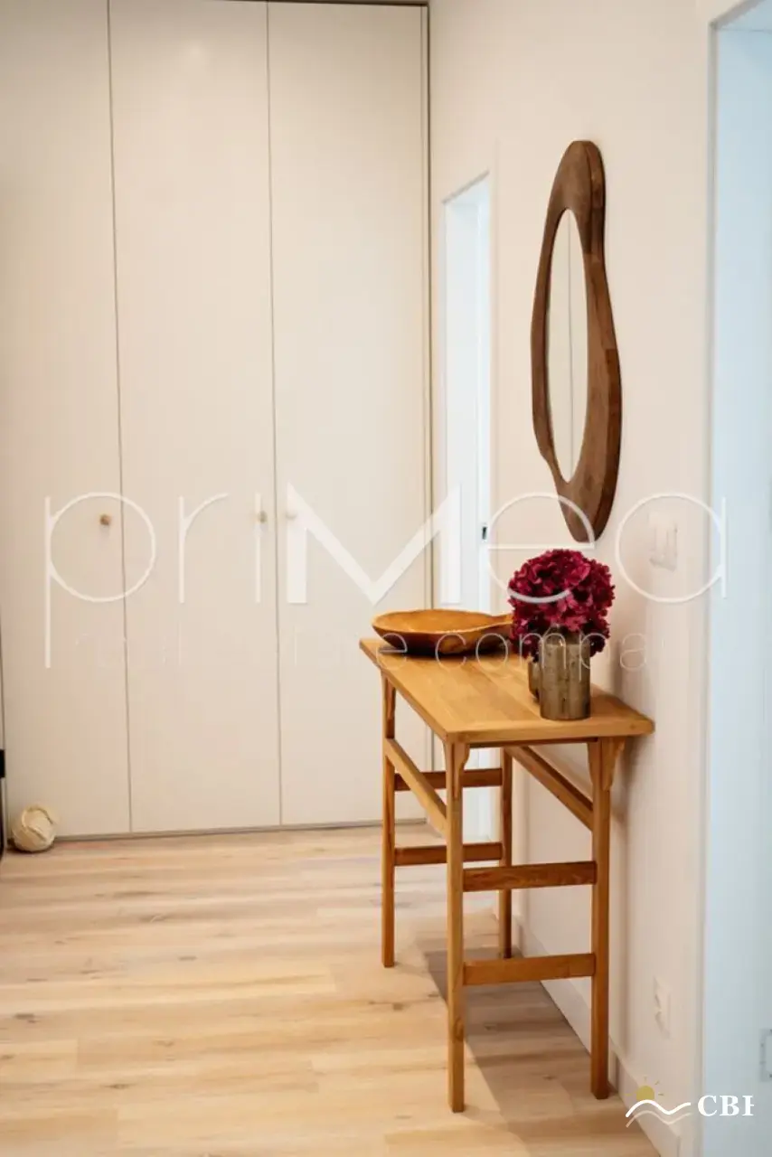 Apartment, 2-room, 110 m², in Burgas. Photo 8 of 11. Burgas, Black Sea, Bulgaria. Cheap Beach Holiday.